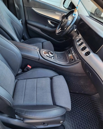 Mercedes-Benz Klasa E cena 84900 przebieg: 270000, rok produkcji 2019 z Nysa małe 232